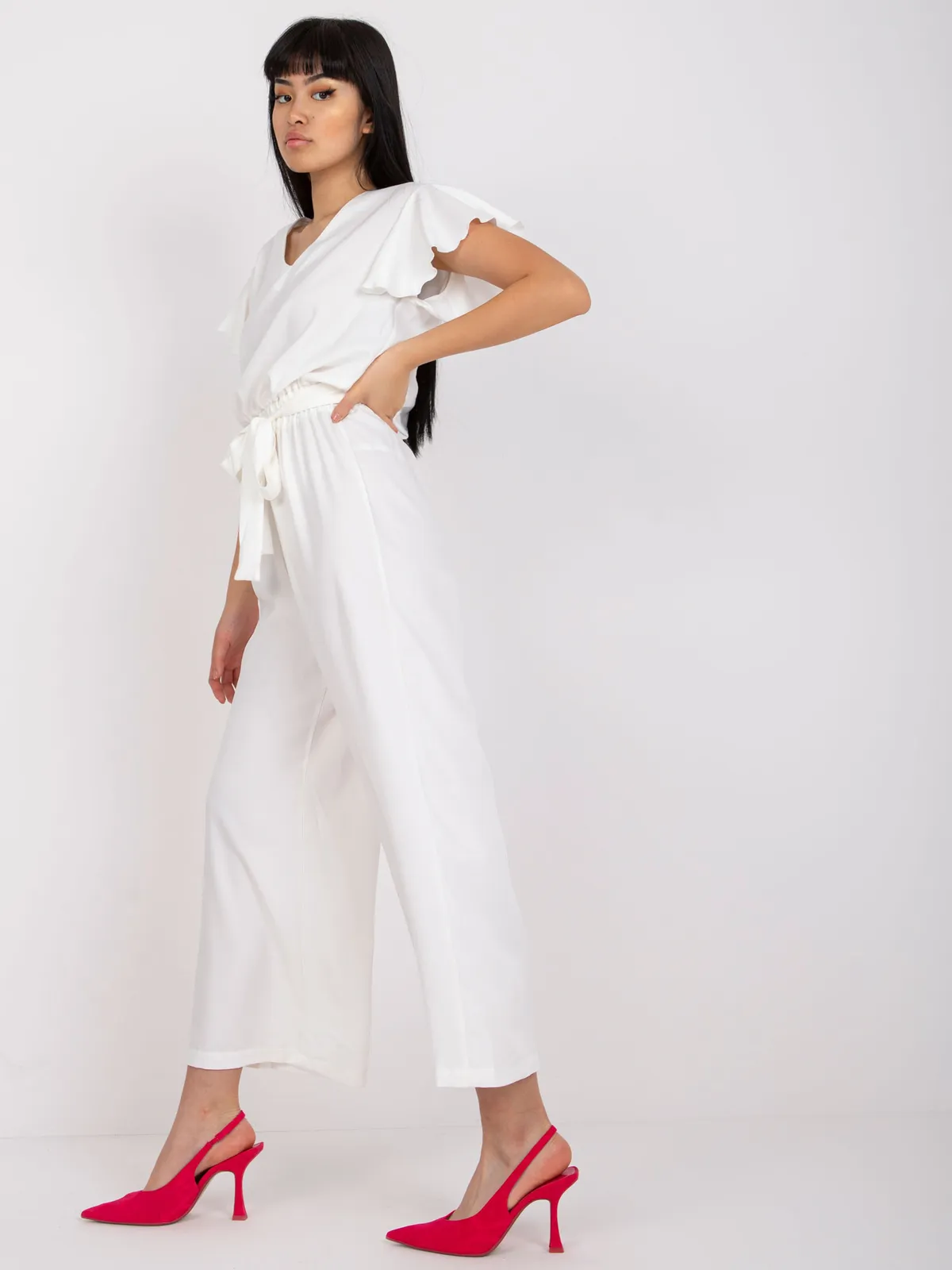 Kombinezon wizytowy z krótkim rękawem z falbanami - zdjęcie 1