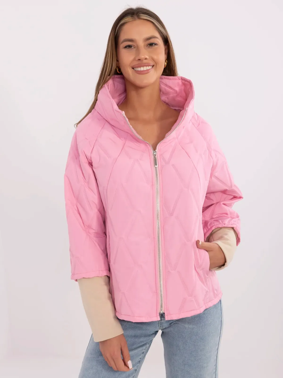 Pikowana kurtka oversize z wysokim kołnierzem - zdjęcie 1