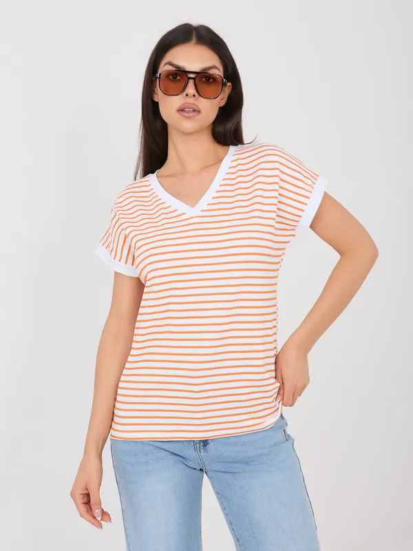 Casualowy T-shirt w paski z dekoltem V