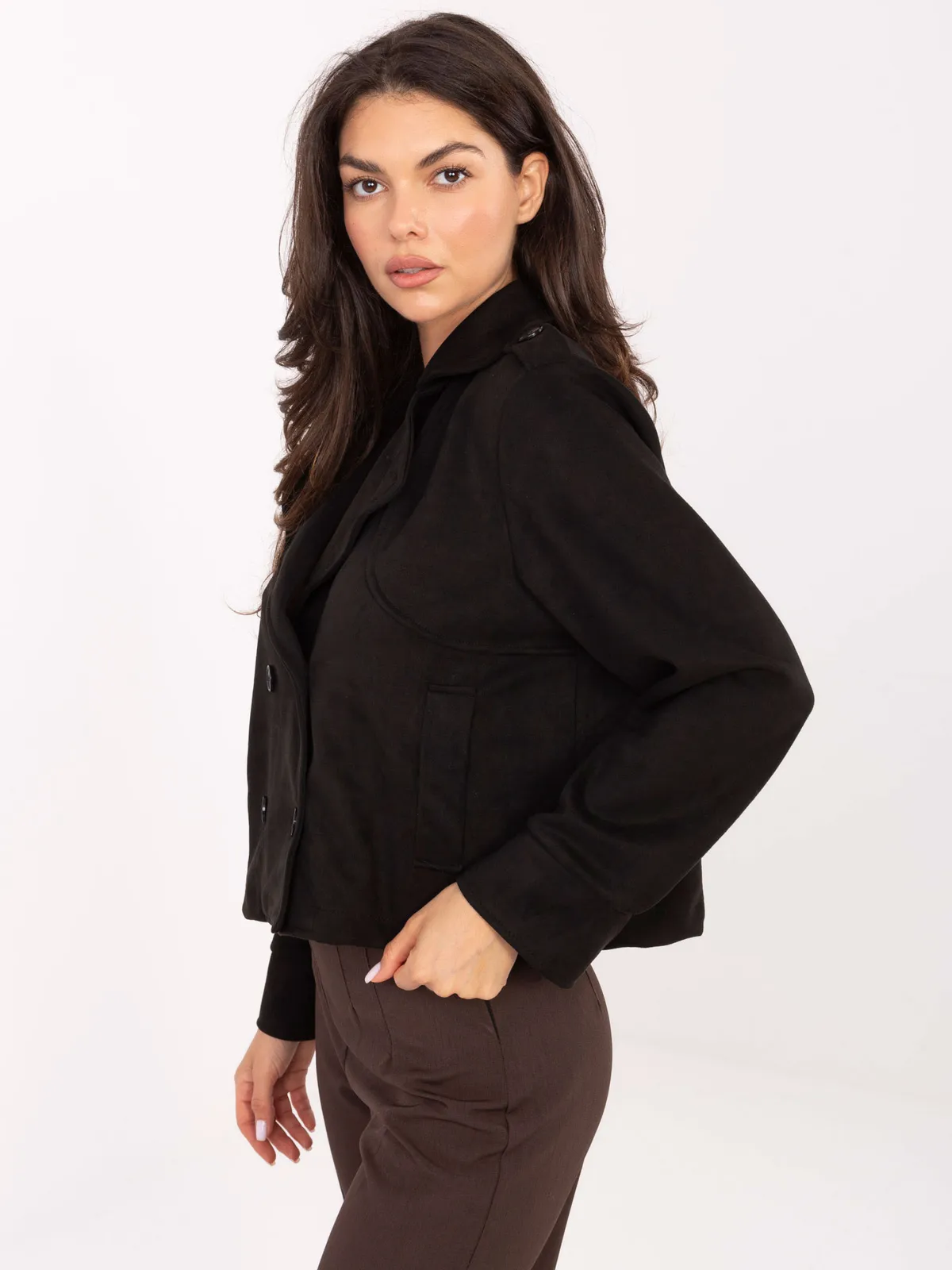 Krótka kurtka dwurzędowa o fasonie oversize - zdjęcie 1